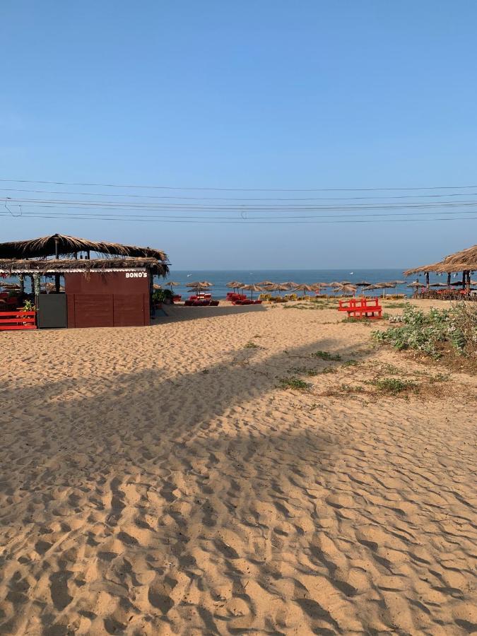 Casa Candolim Beach Front Exterior foto